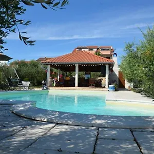 Family Friendly With A Swimming Pool Povljana, Pag - 244 Apartament