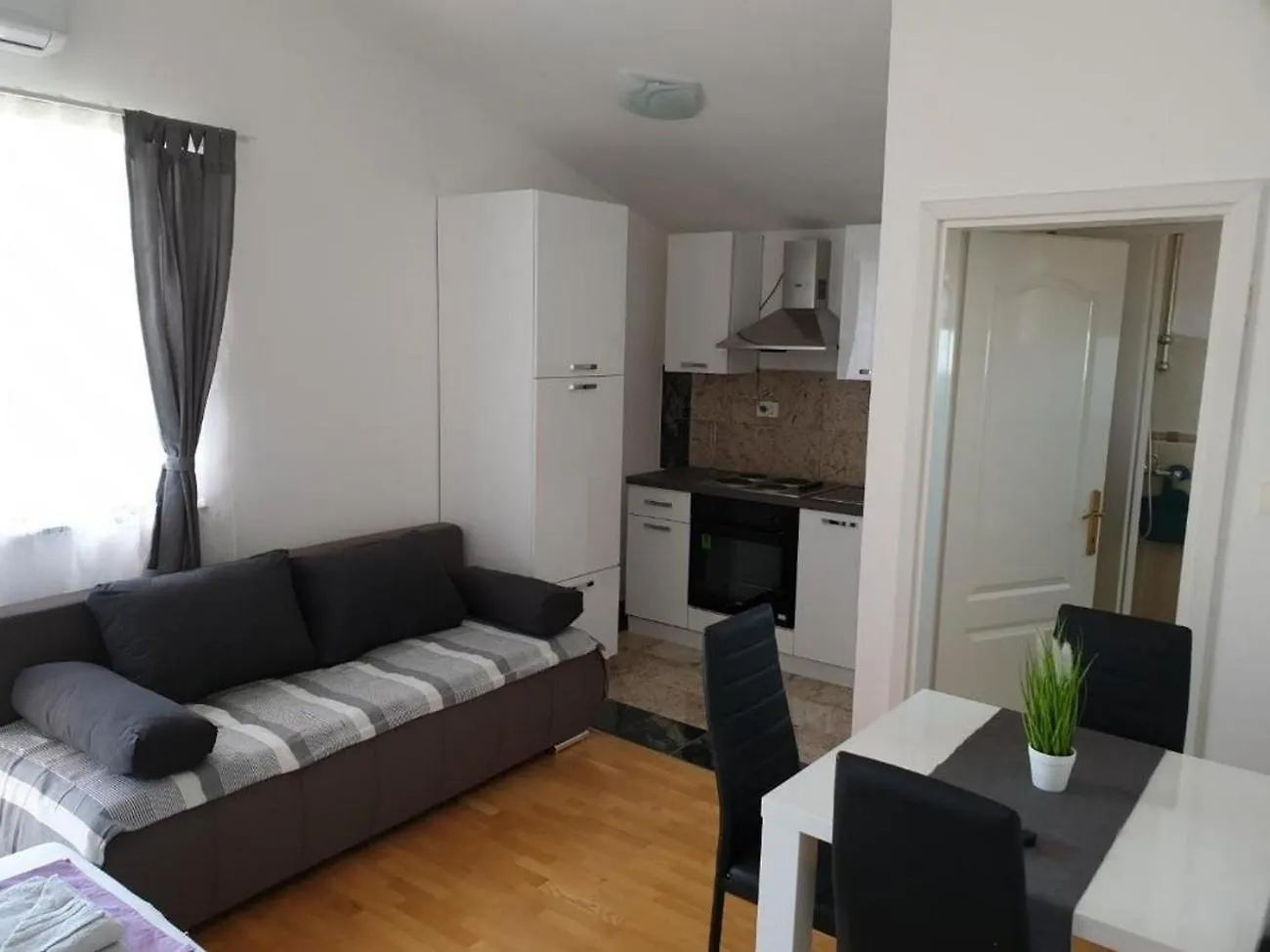 Apartments And Rooms With Parking Space Povljana, Pag - 22707 0*, Povljana Croatia