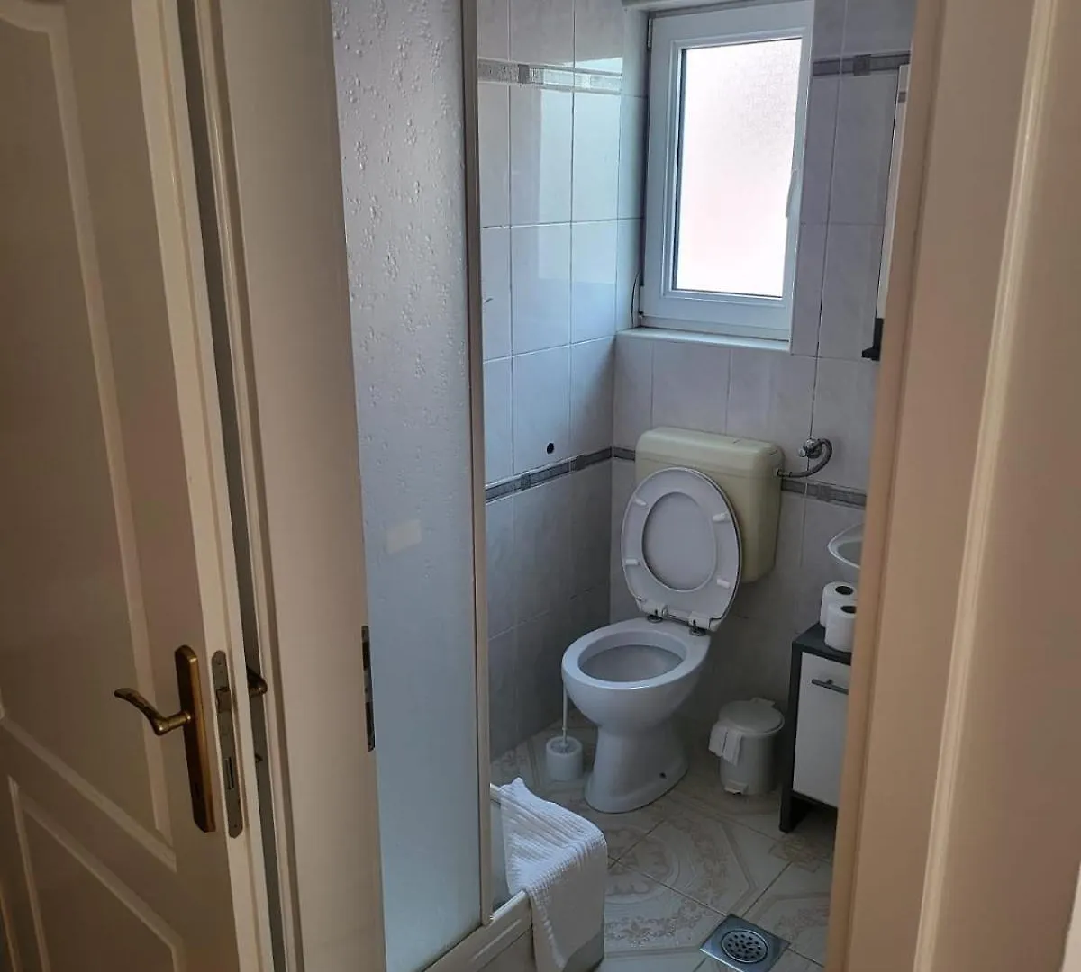 Apartments And Rooms With Parking Space Povljana, Pag - 22707 0*, Povljana