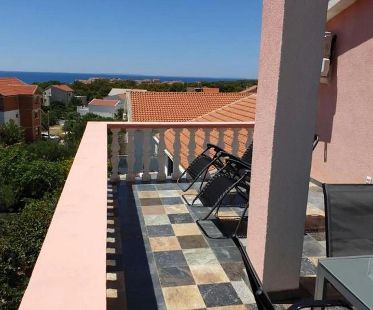 Apartments And Rooms With Parking Space Povljana, Pag - 22707 Guest house