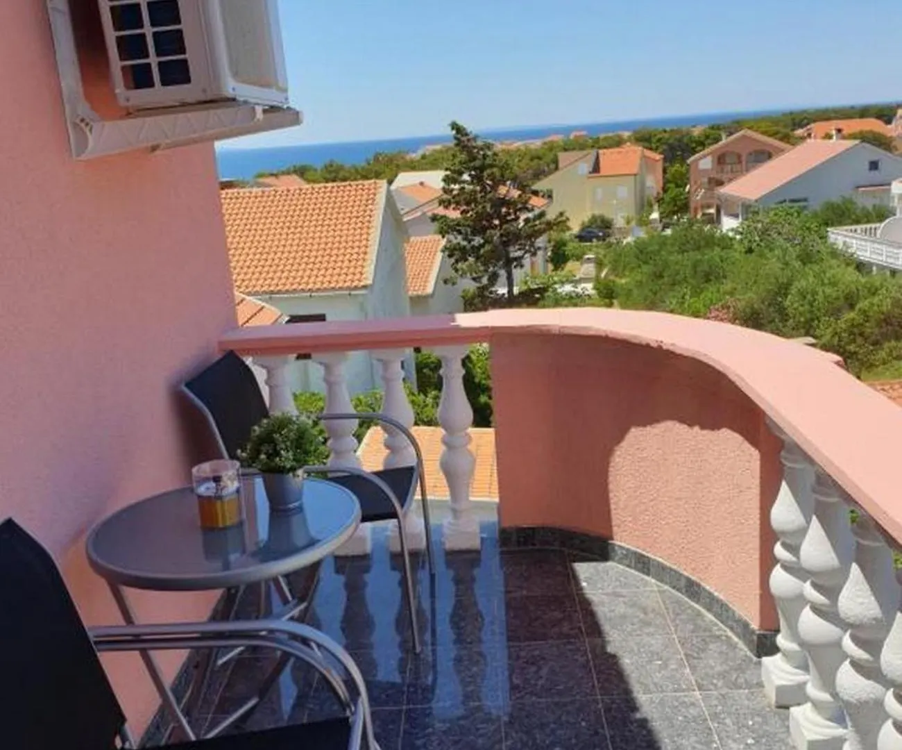 Apartments And Rooms With Parking Space Povljana, Pag - 22707 Guest house Povljana